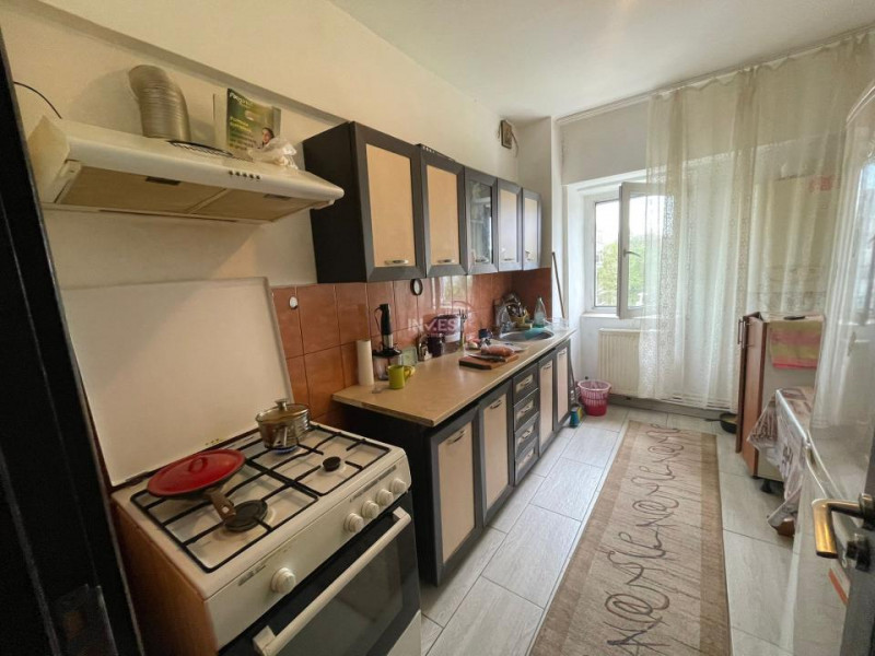 Apartament de vanzare, 2 camere, decomandat, zona Pacurari, Iasi