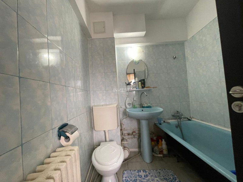 Apartament de vanzare, 2 camere, decomandat, zona Pacurari, Iasi