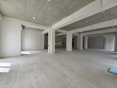Spatiu de vanzare-Complex Azimut-COMISION 0%