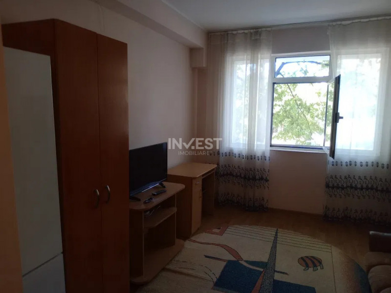 Camera camin-Piata Nicolina-etaj 1