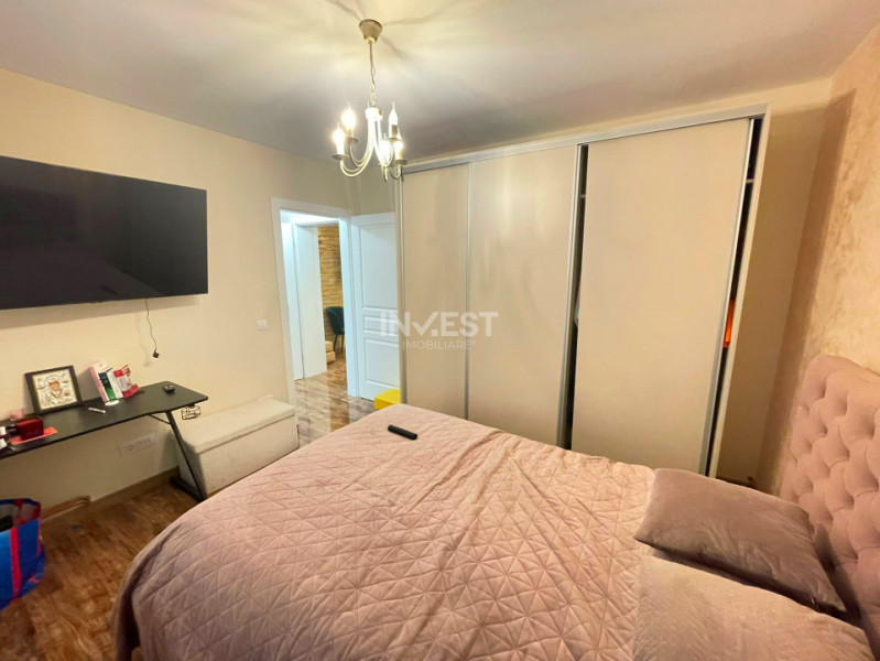 Apartament 3 camere-etaj 1-Podu Ros-renovat