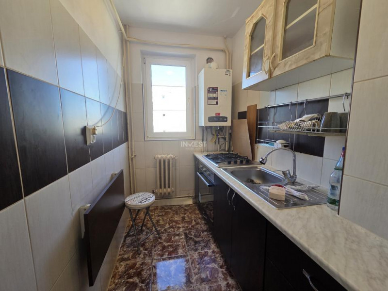 Inchiriere-2 camere-Piata Alexandru cel Bun