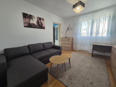 Inchiriere-2 camere-Piata Alexandru cel Bun
