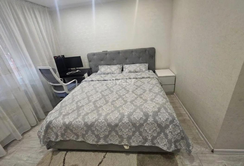 Apartament 3 Camere-etaj intermediar-Tătărași