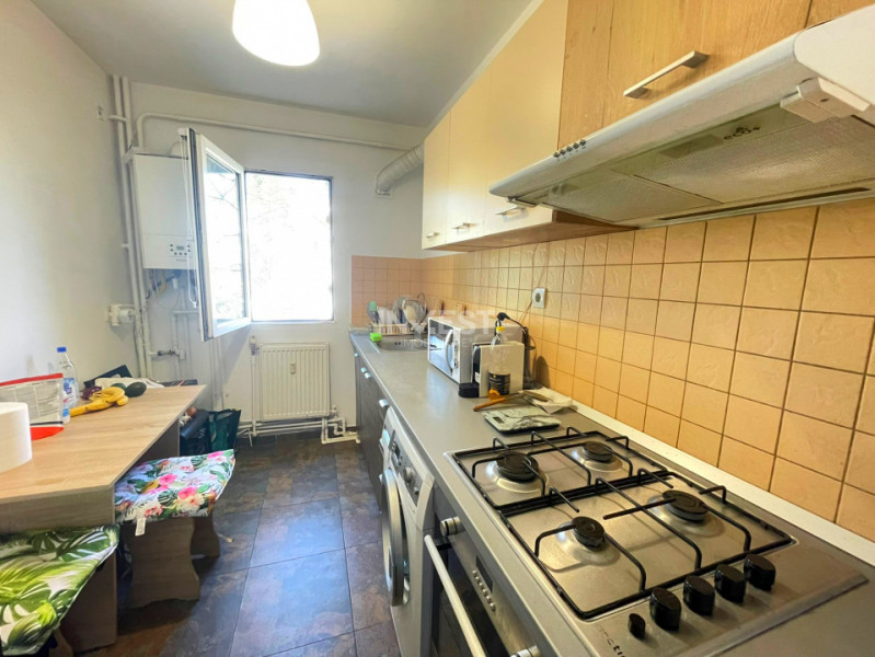 Podu Ros-Apartament 2 camere-etaj 2-bloc fara risc