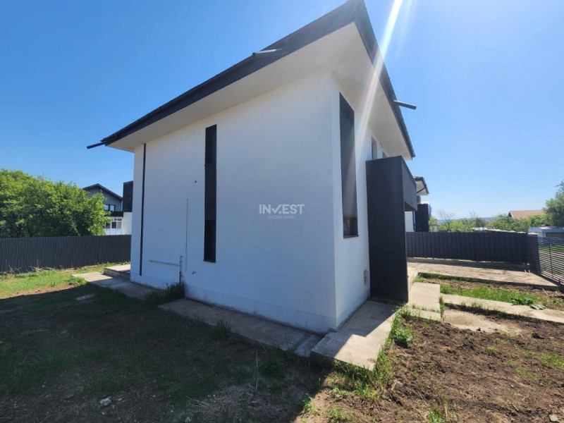 CASA CU 5 CAMERE, CAPAT CUG-VALEA ADANCA