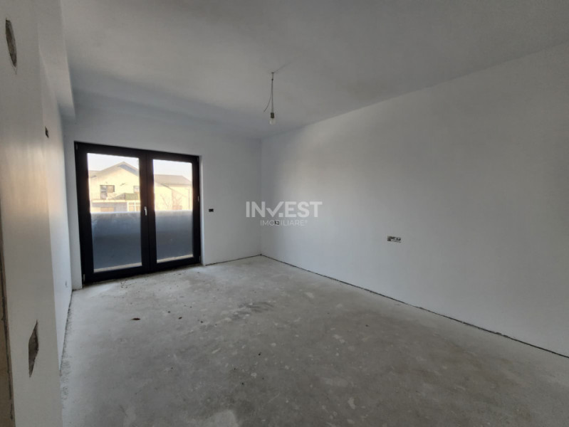 CASA CU 5 CAMERE, CAPAT CUG-VALEA ADANCA