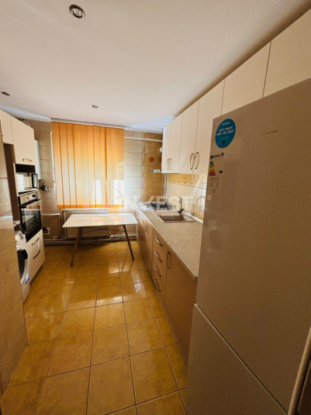 APARTAMENT 3 CAMERE-2 bai-etaj 2-Valea Lupului