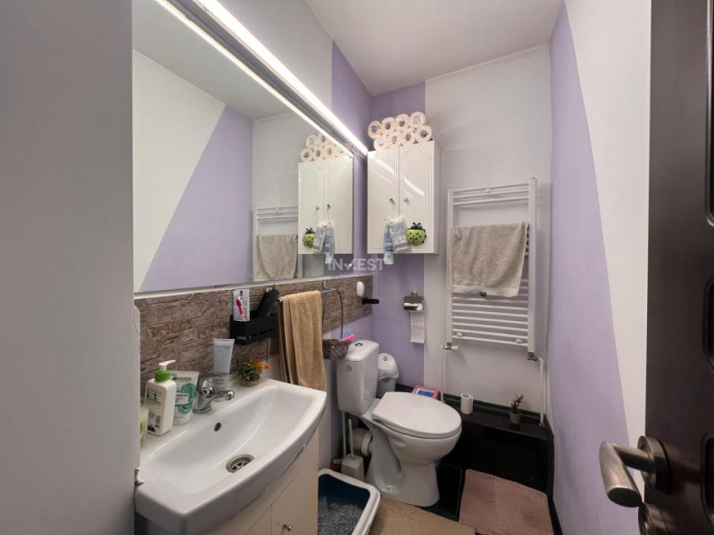 Apartament 4 camere-Tatarasi