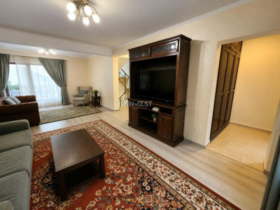Casa de vanzare 120mp utili, 3 bai zona Valea Adanca-Mega Image