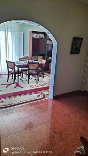 Apartament de 3 camere-etaj intermediar-Pasaj Octav Bancila