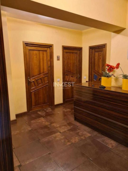 Apartament 3 camere decomandat-80 mp-Podu Ros-bloc 1994