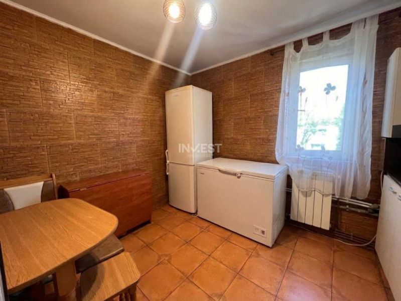 Apartament 3 Camere-etaj intermediar-Tătărași