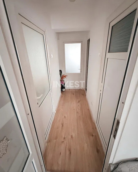 Apartament 3 Camere-etaj intermediar-Tătărași