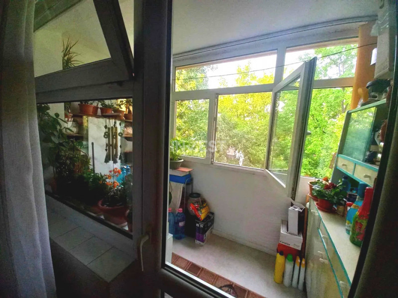 Apartament 2 camere decomandat-Podul de Piatra-bloc fara risc