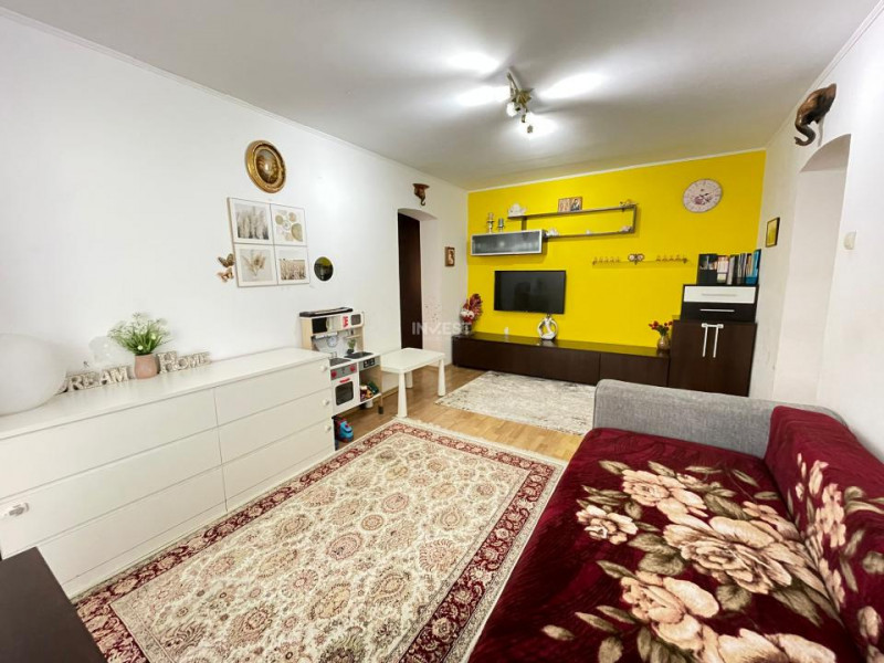 Apartament 2 camere-etaj 1-Podul de Piatra