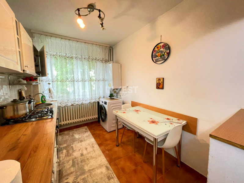 Apartament 2 camere-etaj 1-Podul de Piatra