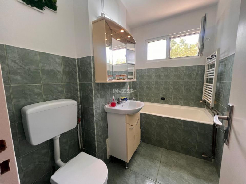 Apartament 2 camere-etaj intermediar-Tătărași