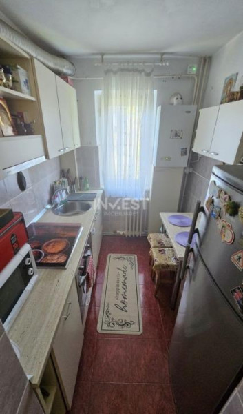 Apartament 2 camere, etaj 3, Mircea cel Batran