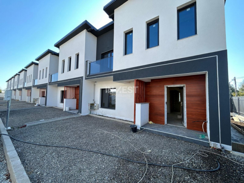 Casă înșiruită 4 camere, 2 băi cu geam – Popas Păcurari, str. Cuza Vodă, IAȘI