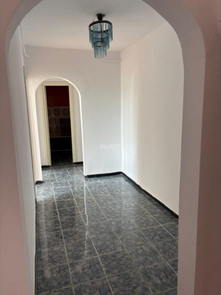 Apartament 3 camere-decomandat-Bld Alexandru cel Bun