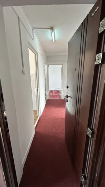 Apartament 3 camere, decomandat, zona Pacurari - Petru Poni, Iasi