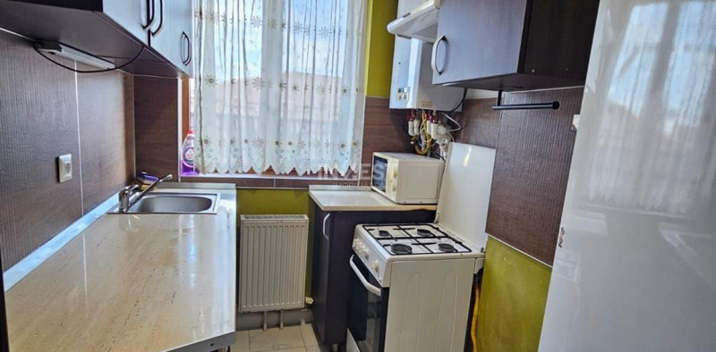 Apartament 2 camere-etaj intermediar-bloc nou-Tătărași