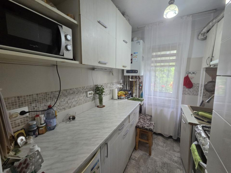 Apartament 2 camere-etaj 1-Mircea cel Batran