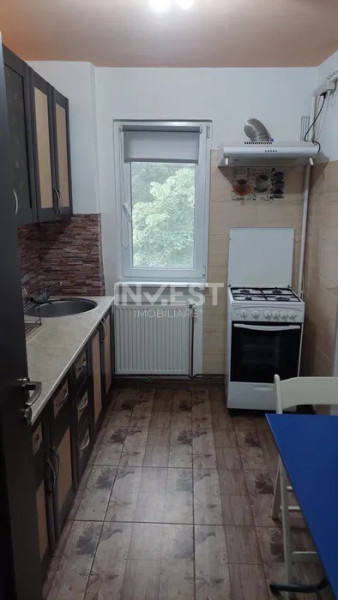 Apartament 2 camere-Podu Ros-Cantemir-etaj 2