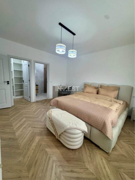 Casa cu 4 camere , Valea Ursului-Vorovesti , pozitie buna