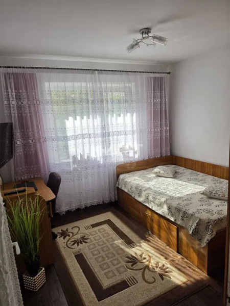De vanzare! 2 camere zona Pacurari - Munca Invalizilor, Pacurari 