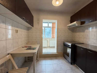 Apartament 2 camere, decomandat, zona Nicolina, Prima statie, Iasi