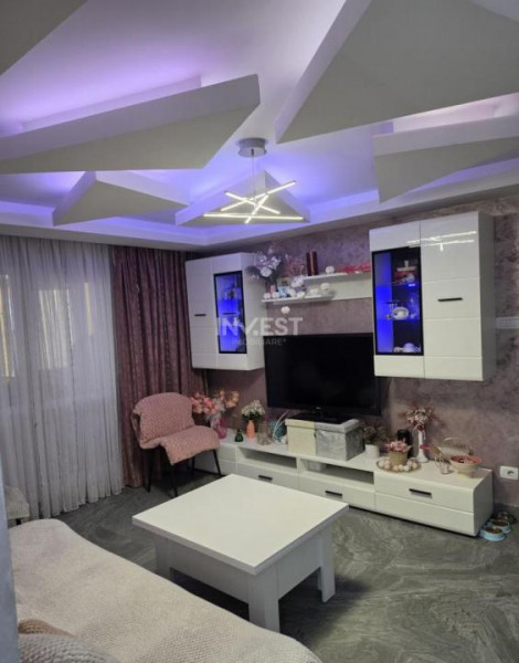 Apartament 3 camere-Zimbru