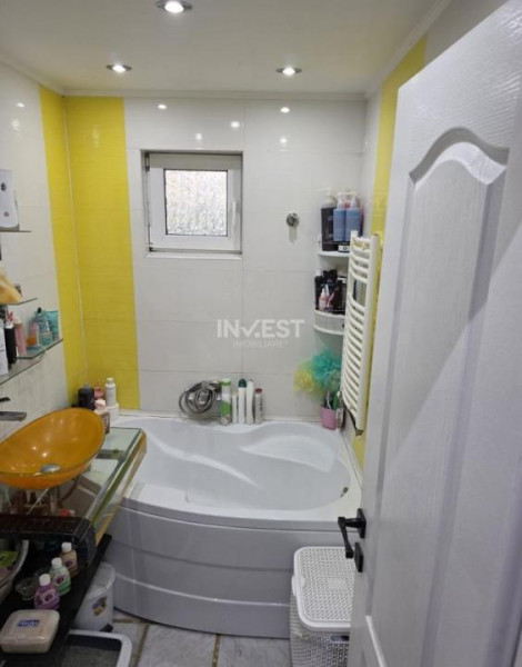 Apartament 3 camere-Zimbru