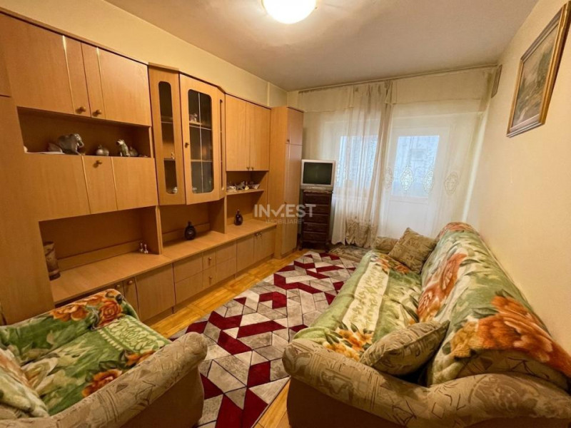 Apartament de vanzare cu 3 camere, 2 băi zona Pacurari- Unicredit, Iasi