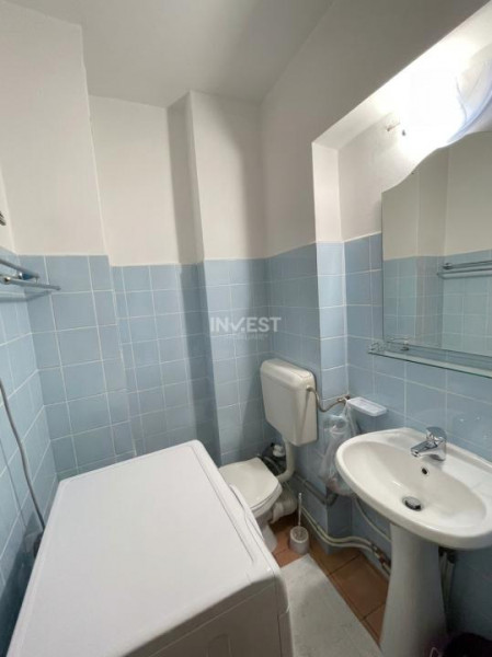 Apartament de vanzare cu 3 camere, 2 băi zona Pacurari- Unicredit, Iasi