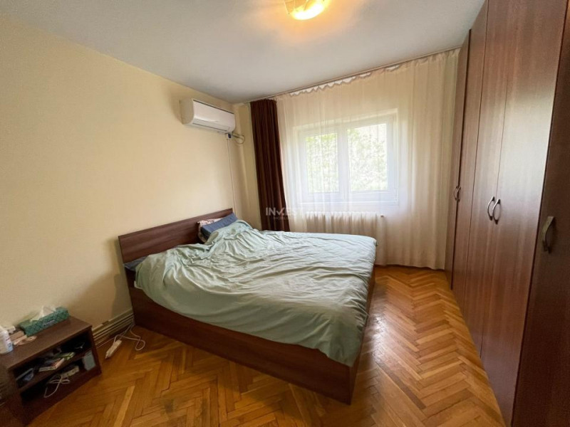Apartament 3 camere, decomandat, zona Arcu - Scoala Stefan Barsanescu, Iasi