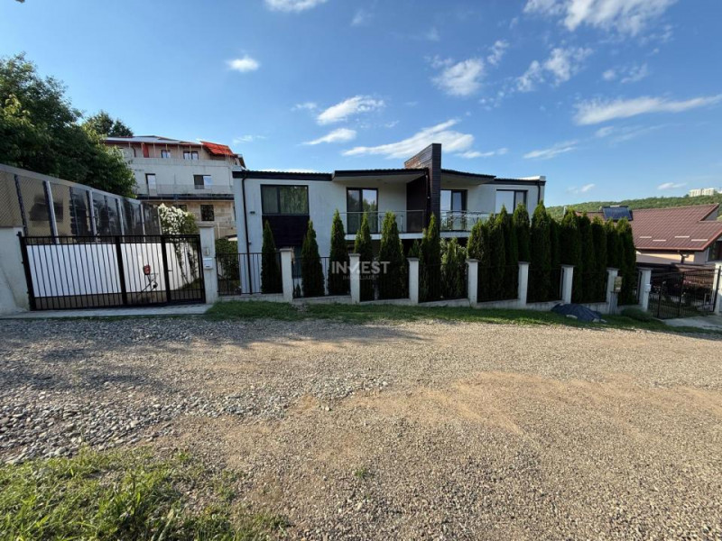 Casă 4 camere Rediu Lac-Iași