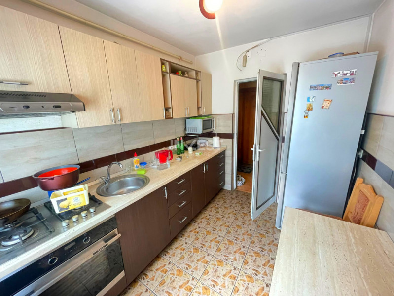 Apartament 2 camere-Podu Ros-Cantemir-etaj 1
