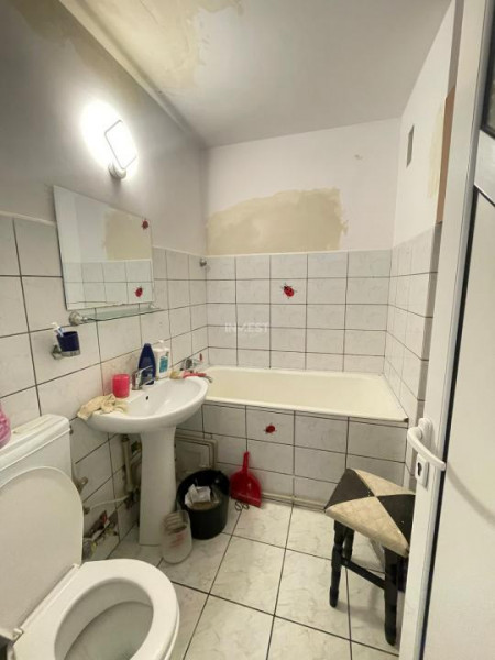 Apartament 2 camere-Podu Ros-Cantemir-etaj 1