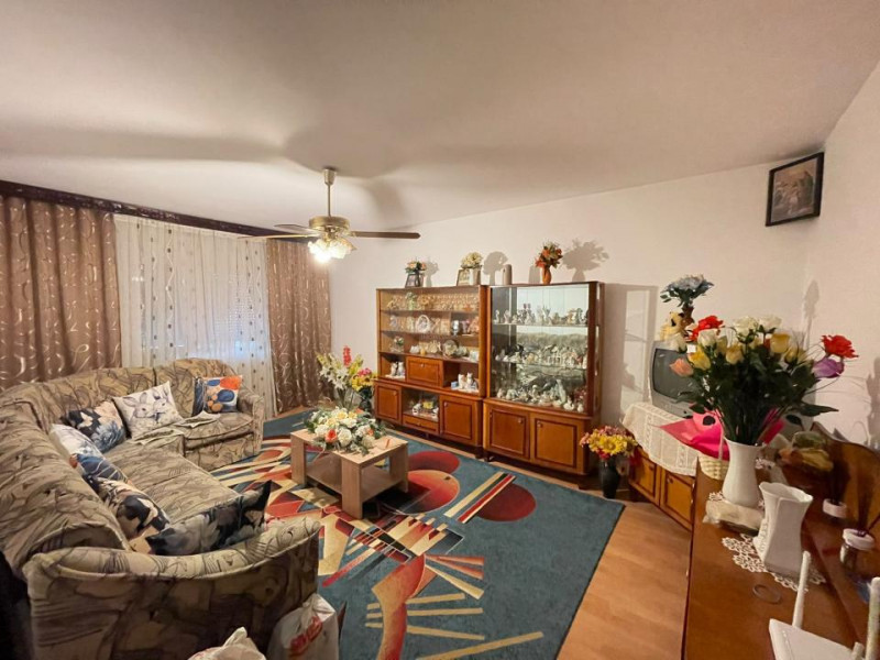 Apartament 3 Camere, 2 bai, Frumoasa - Manastirea Frumoasa, Iasi