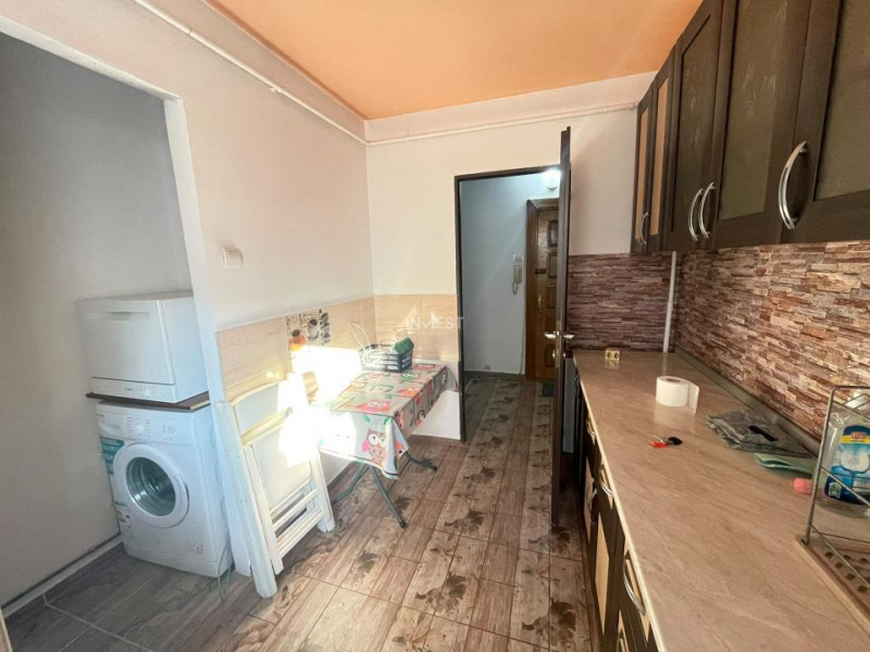 Apartament 2 camere-Podu Ros-Cantemir-etaj 2