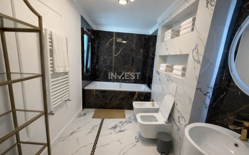 Vilă 5 camere+beci+dressing Popas Păcurari-Iași