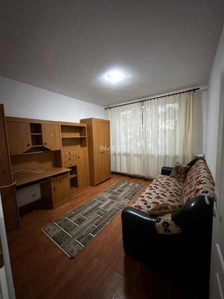 Apartament 2 camere decomandat - etaj 1 - Metalurgie