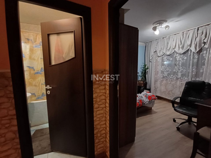 Apartament 3 camere, decomandat, zona Gara - Carrefour Express, Iasi