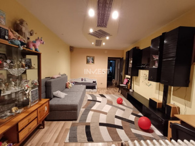 Apartament 3 camere, decomandat, zona Gara - Carrefour Express, Iasi
