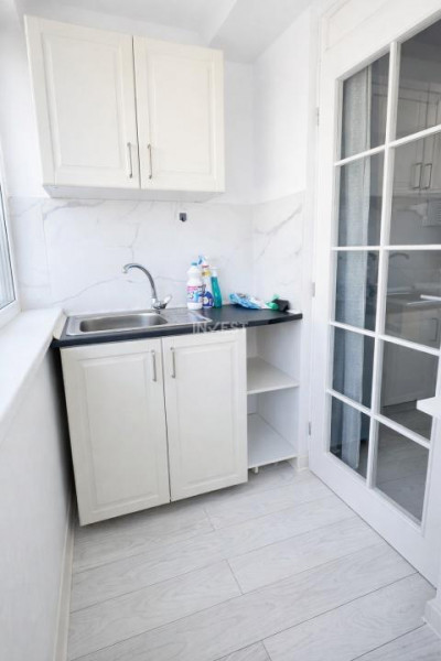 Apartament decomandat cu 2 camere 54mp - bloc 2024, etaj 1, zona CUG-Pepinierei
