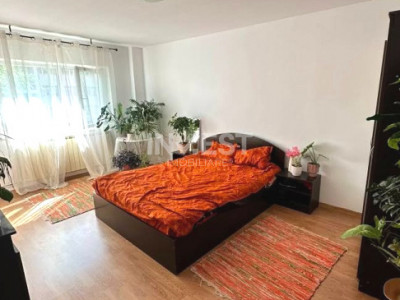 Apartament cu 1 cameră decomandat - etaj 1 - zona Gării Internaționale