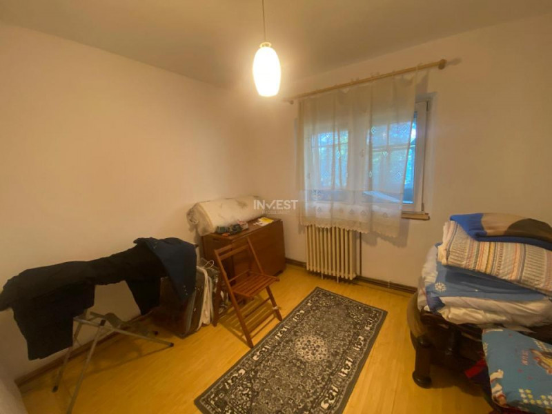 Apartament decomandat cu 4 camere si 2 băi - Nicolina 1