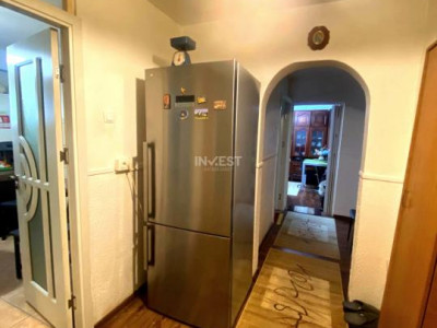 Apartament decomandat cu 4 camere si 2 băi - Nicolina 1
